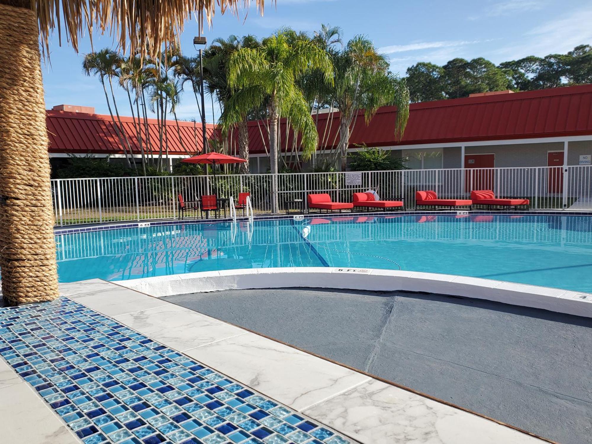 Vero Beach Inn & Suites Vero Beach I-95 (Adults Only) Dış mekan fotoğraf